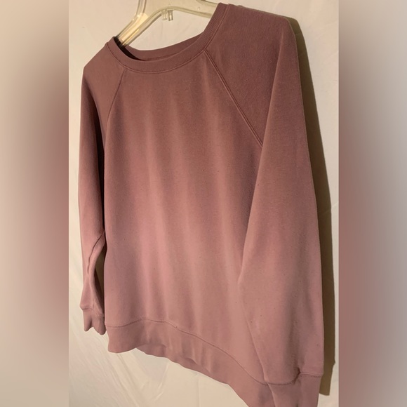 🩰AMERICAN EAGLE Pink Gradient Sweatshirt🩰 - Picture 3 of 6